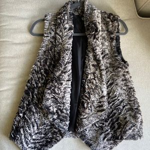 Small fur vest by BKE Boutique